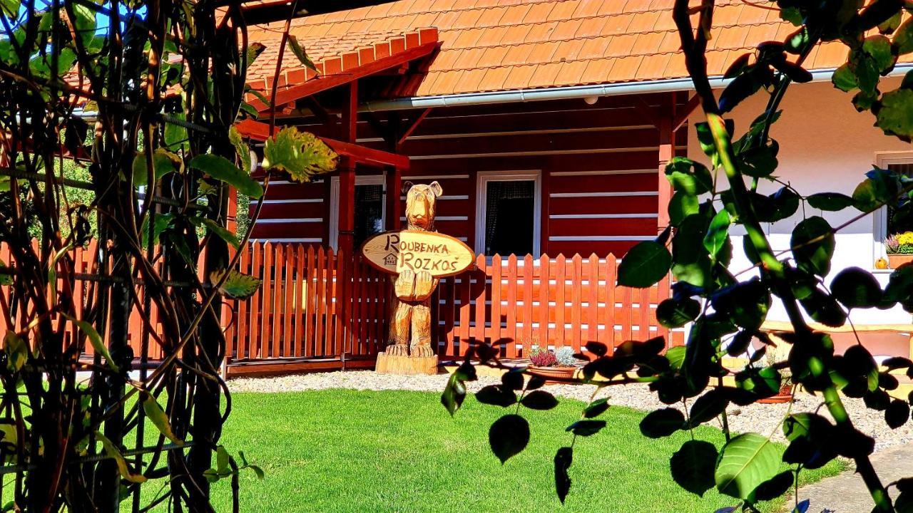 Roubenka Rozkos Βίλα Nové Město nad Metují Εξωτερικό φωτογραφία
