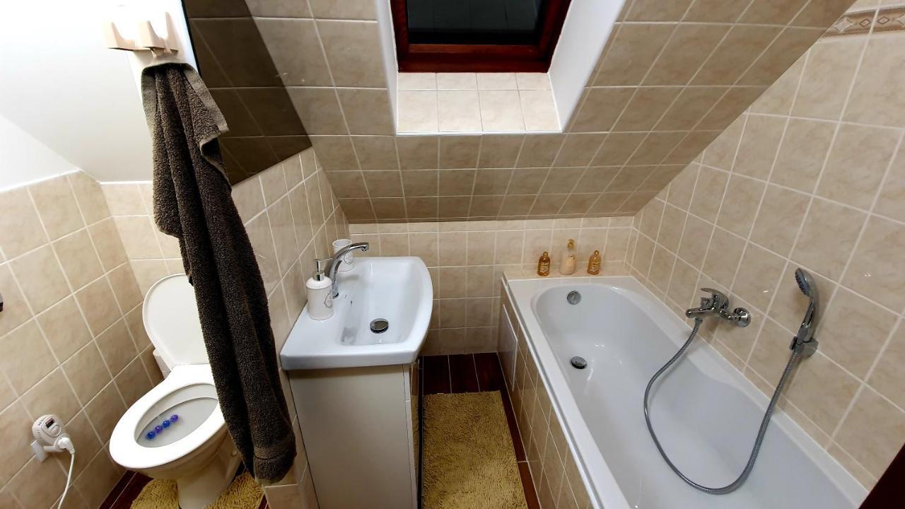 Roubenka Rozkos Βίλα Nové Město nad Metují Εξωτερικό φωτογραφία